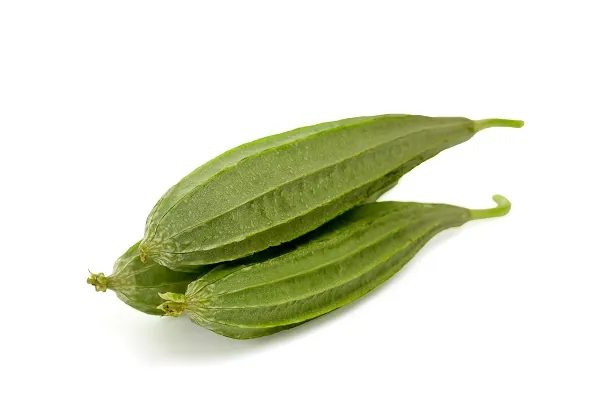 Świeża trukwa żebrowana Ridge Gourd Turai Tori 1kg