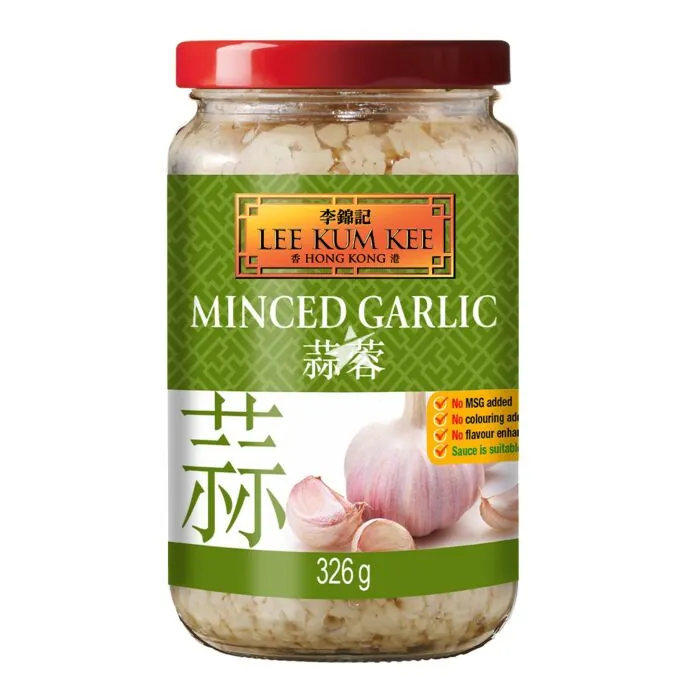 Pasta czosnkowa Minced Garlic Sauce Lee Kum Kee 326g