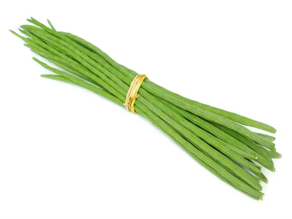 Świeże strąki moringi Drumstick Moringa Pods 1kg